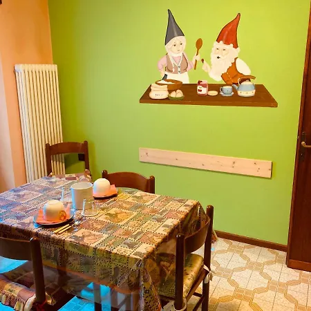 شقة La Casa Degli Gnomi Lillianes