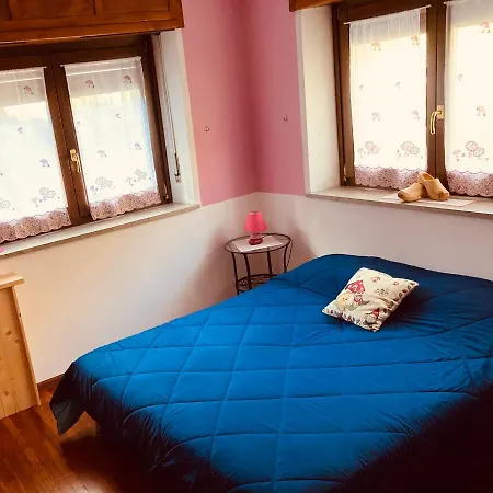 La Casa Degli Gnomi * Lillianes